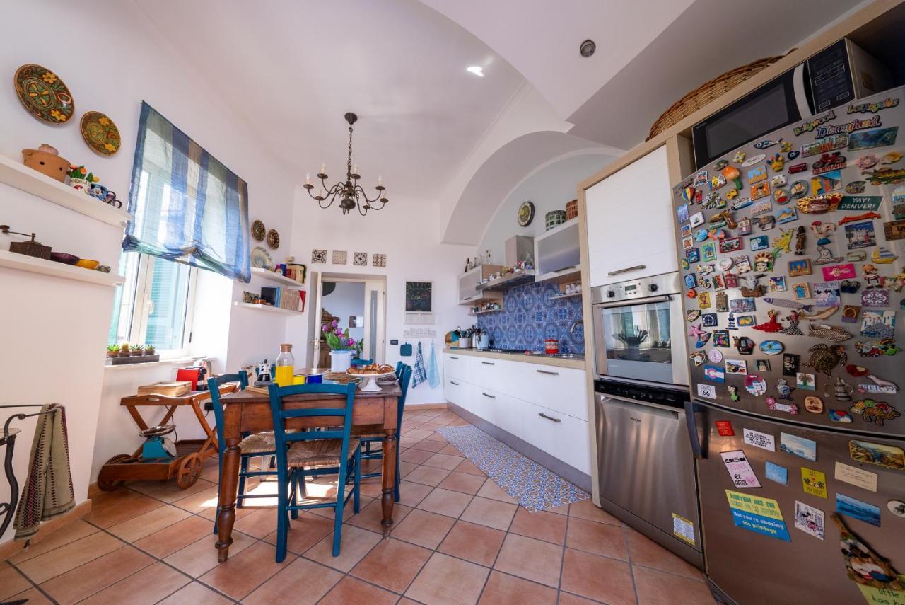 Casa Sofia Apt Неаполь Экстерьер фото